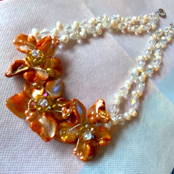 Jewelry - Real Pearl Crystal Necklace Silver clasp